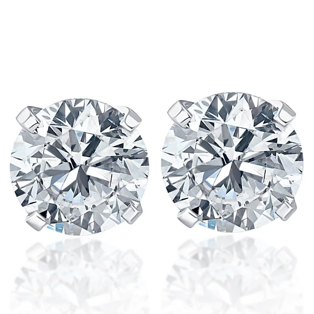 Brilliant Cut diamond earrings